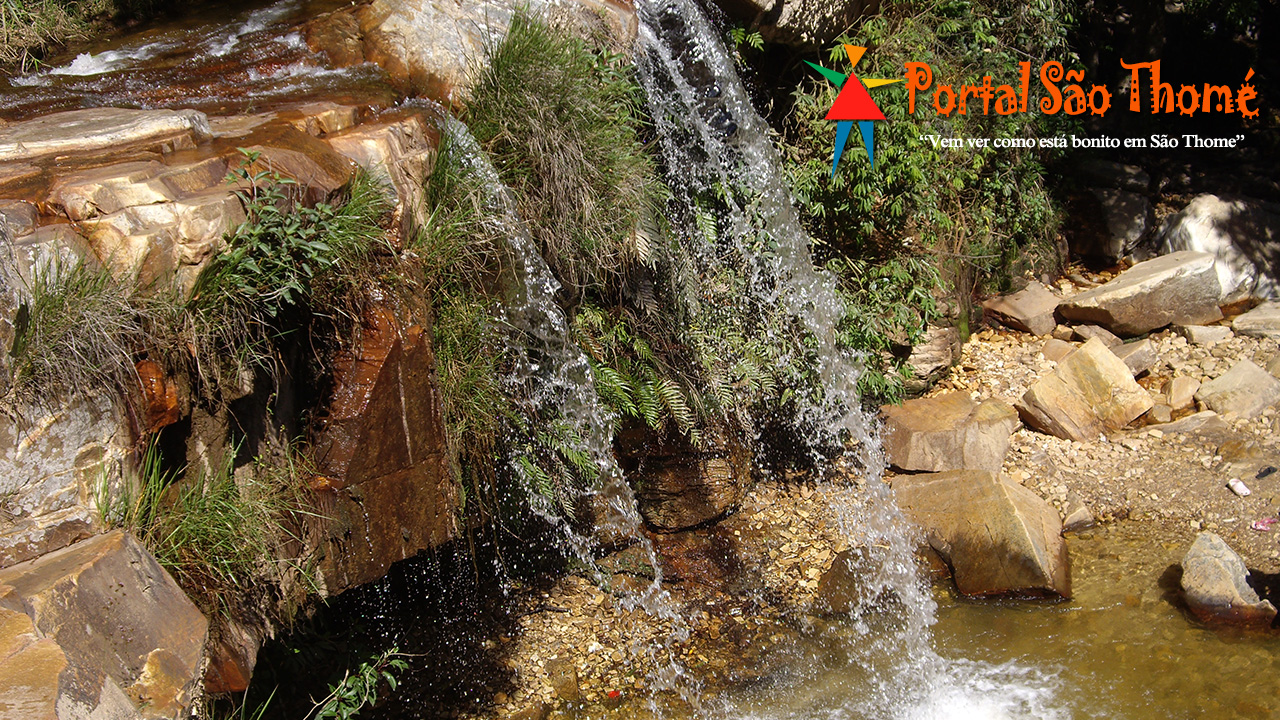 Cachoeira Vale das Borboletas São Thomé das Letras MG