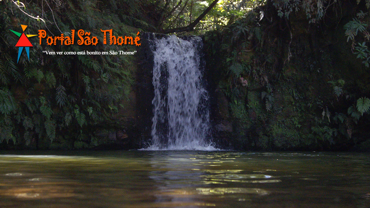Cachoeira da Lua São Thomé das Letras MG